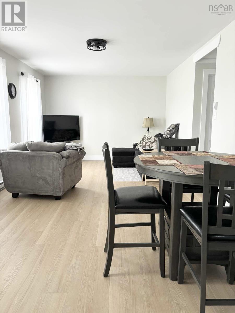 Property 10 of 25 of 1878 Highway 330