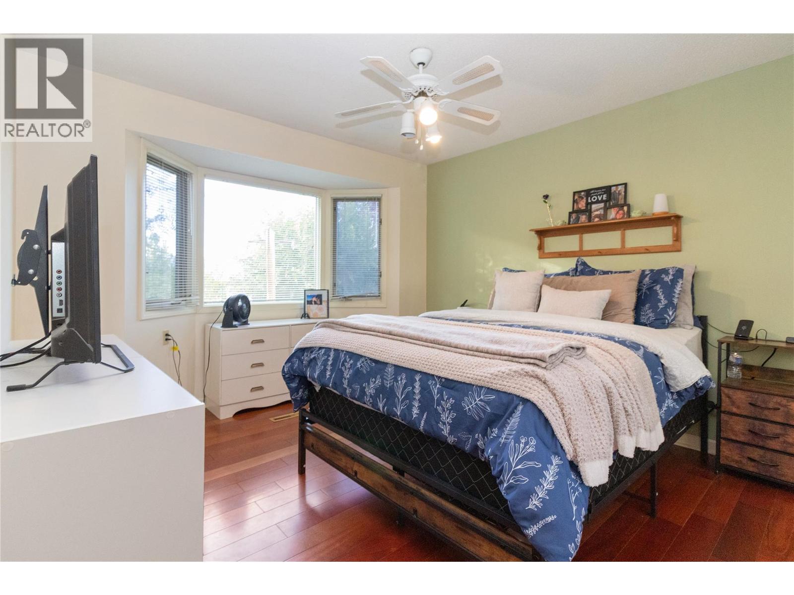  1040 Cactus Road, Kelowna