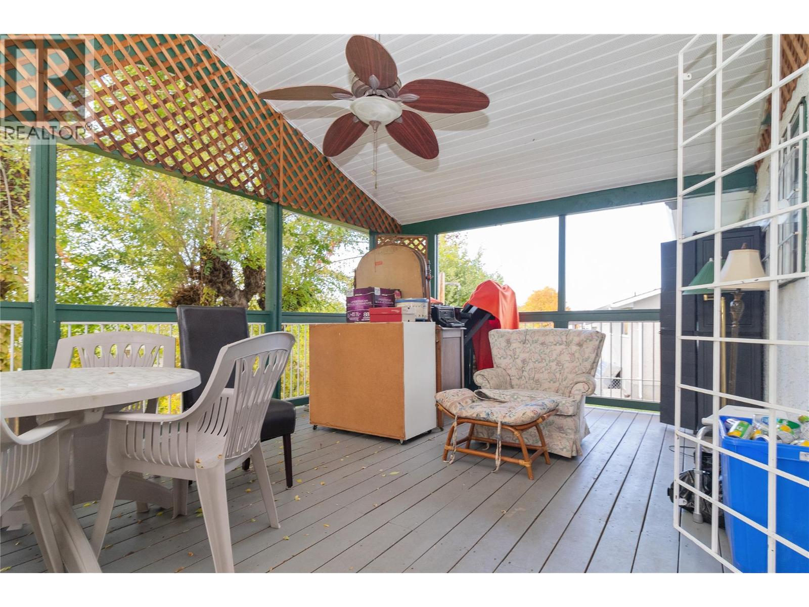  1040 Cactus Road, Kelowna