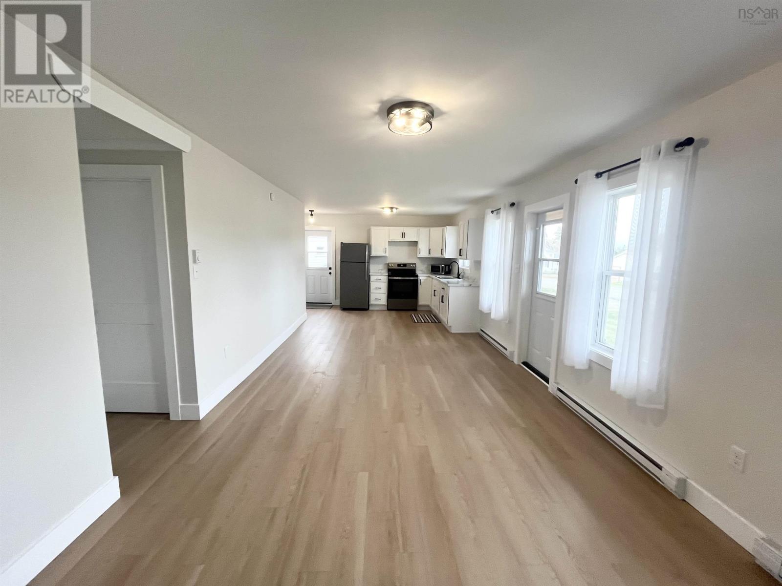 Property 7 of 25 of 1878 Highway 330