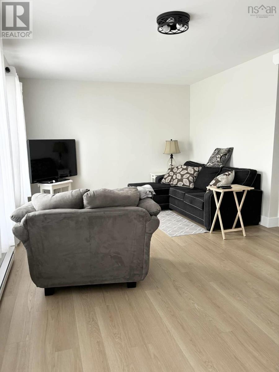 Property 9 of 25 of 1878 Highway 330