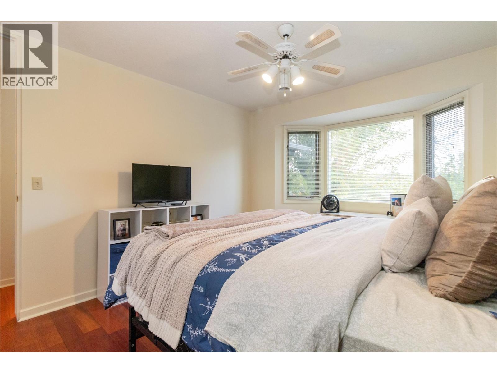  1040 Cactus Road, Kelowna