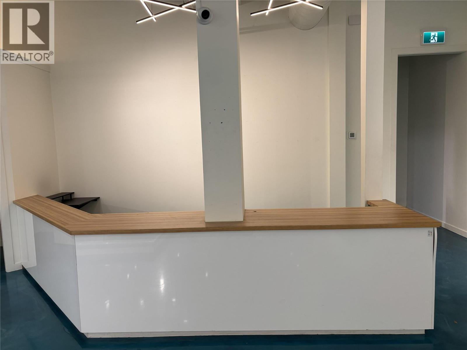  440 Bernard Avenue, Kelowna