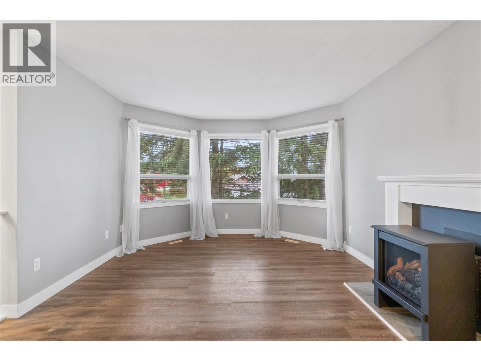  660 25 Street, Salmon Arm