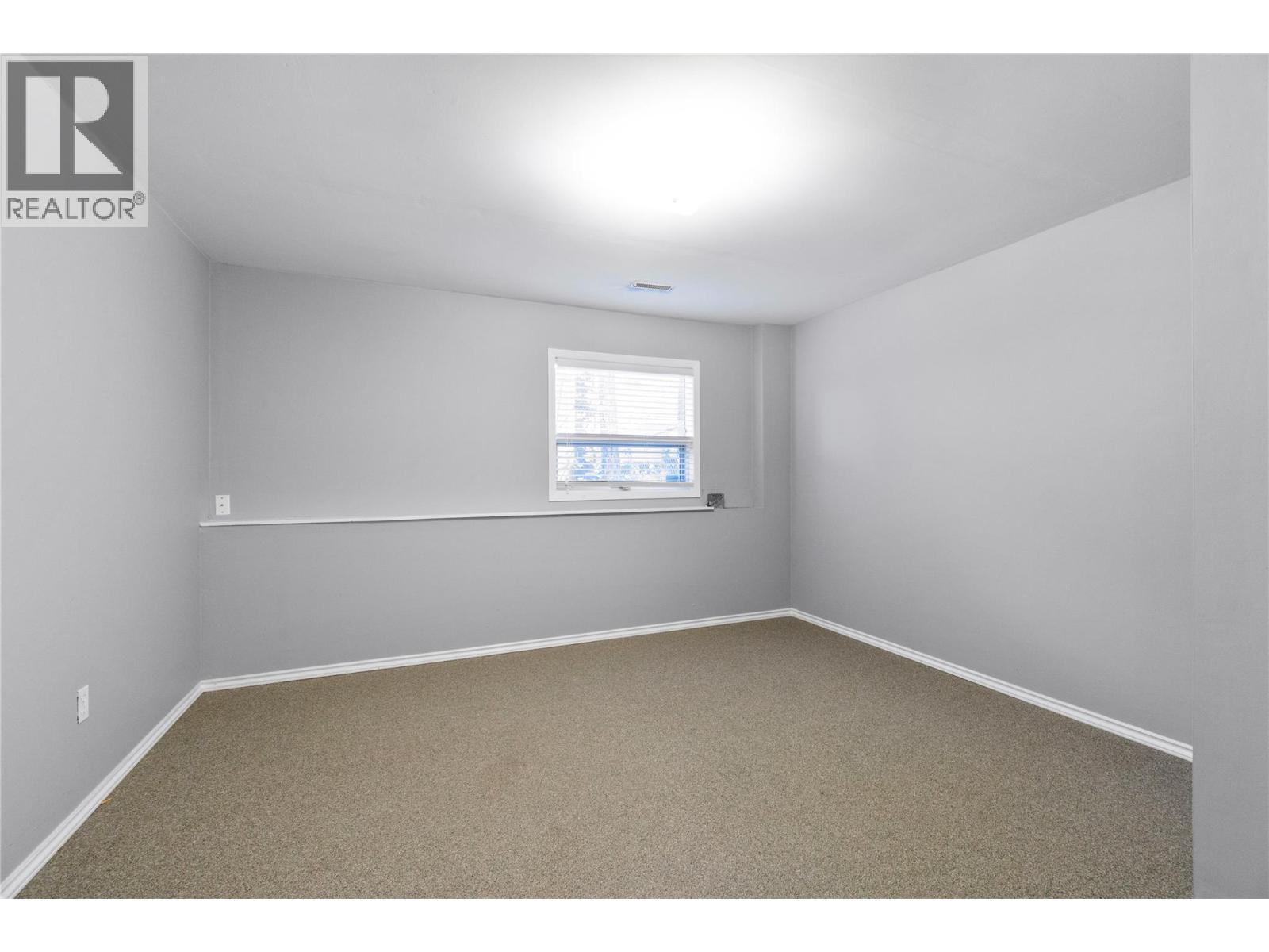  660 25 Street, Salmon Arm