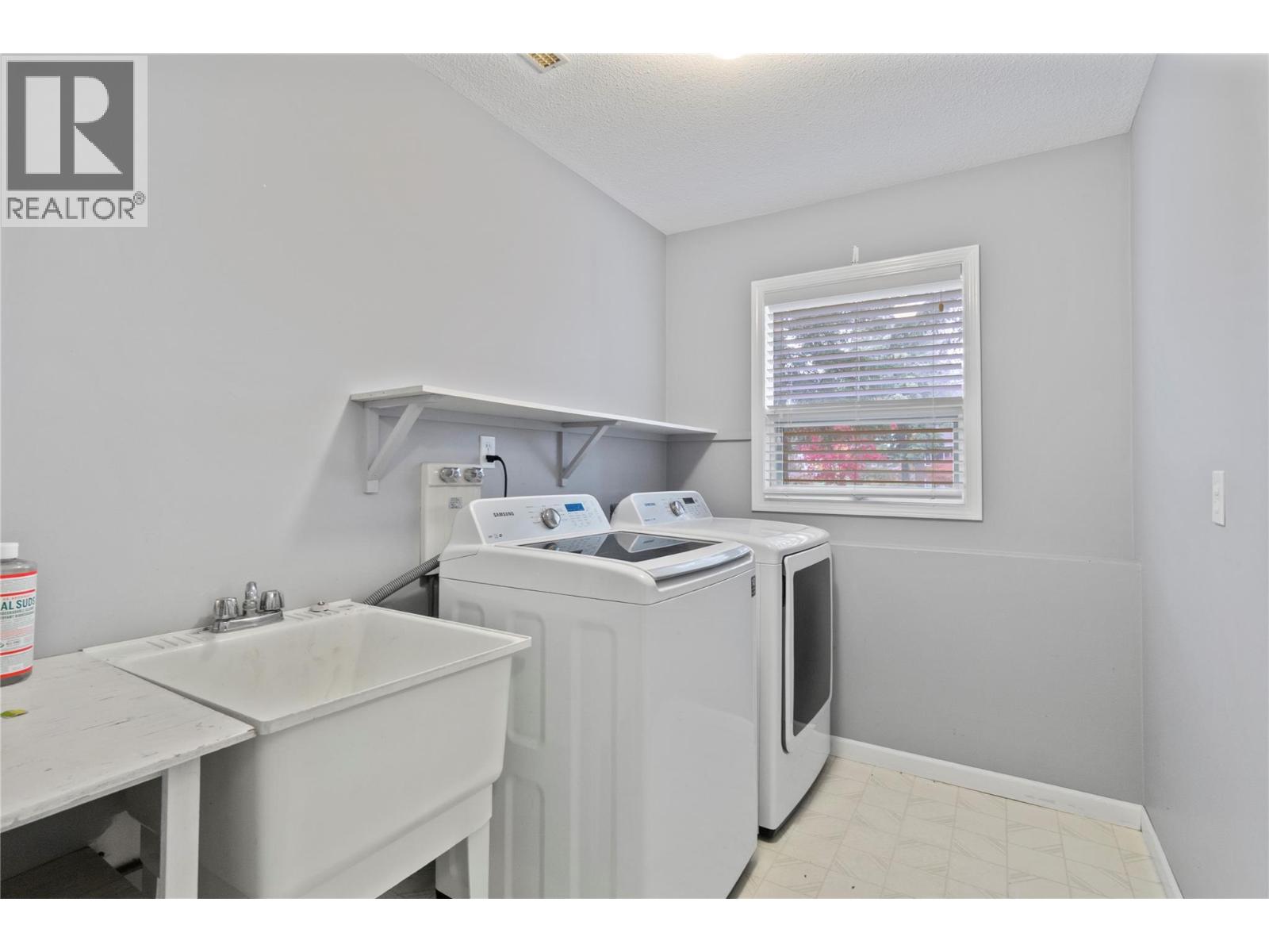  660 25 Street, Salmon Arm