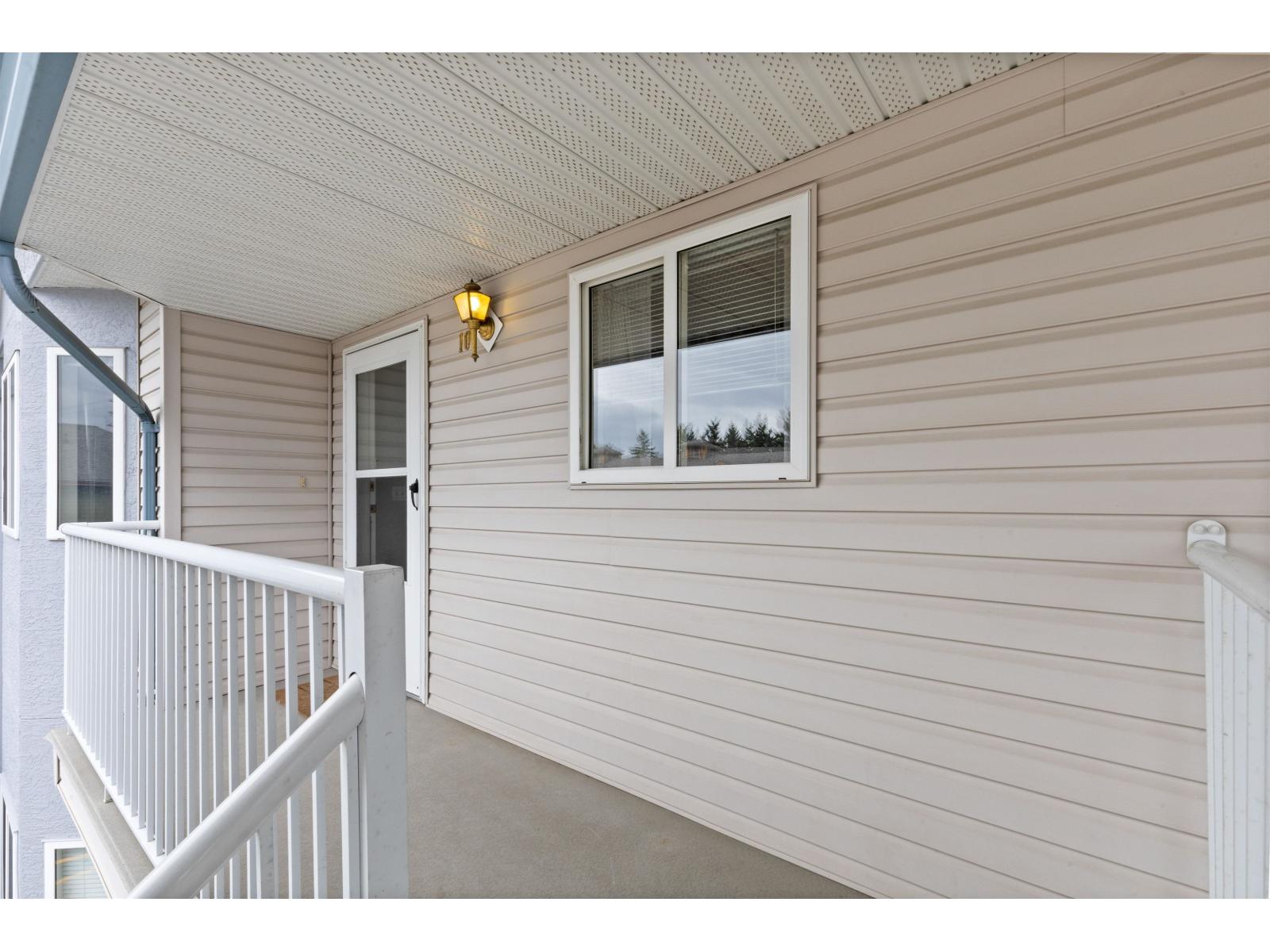 10 5770 VEDDER ROAD, Vedder Crossing, Sardis