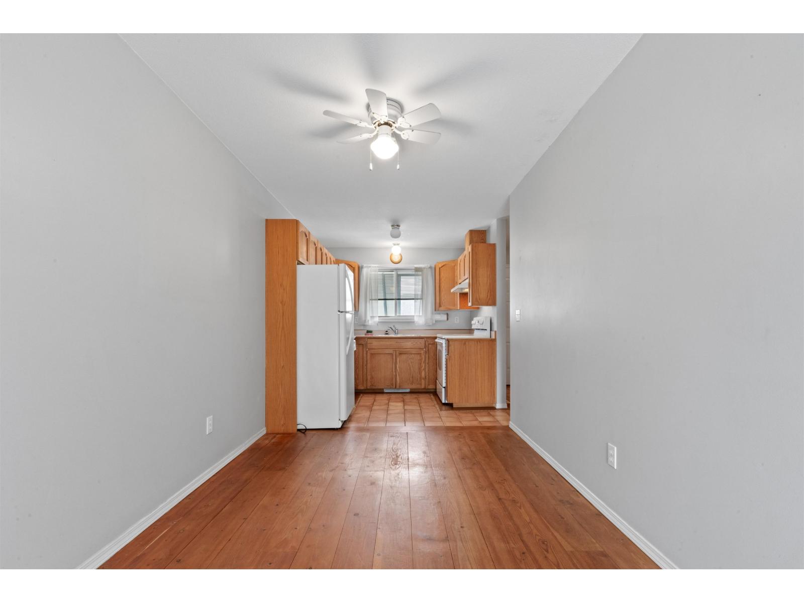 10 5770 VEDDER ROAD, Vedder Crossing, Sardis