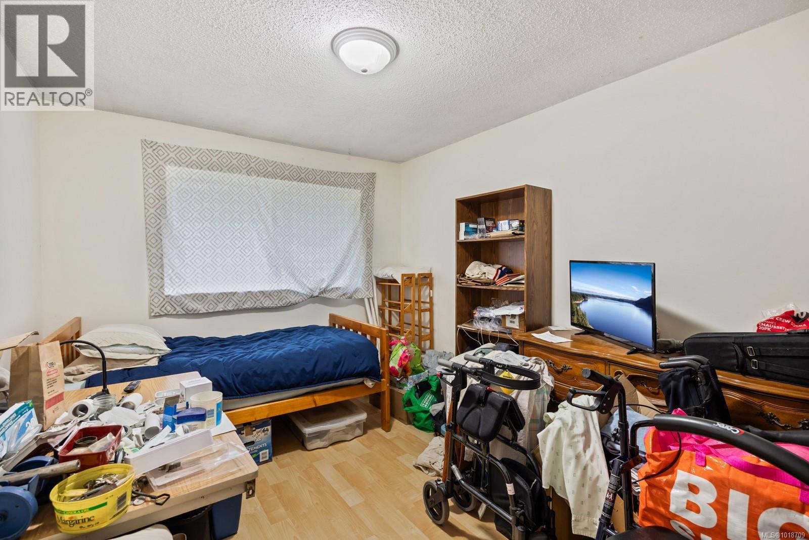 4792 Lewis Rd, Campbell River