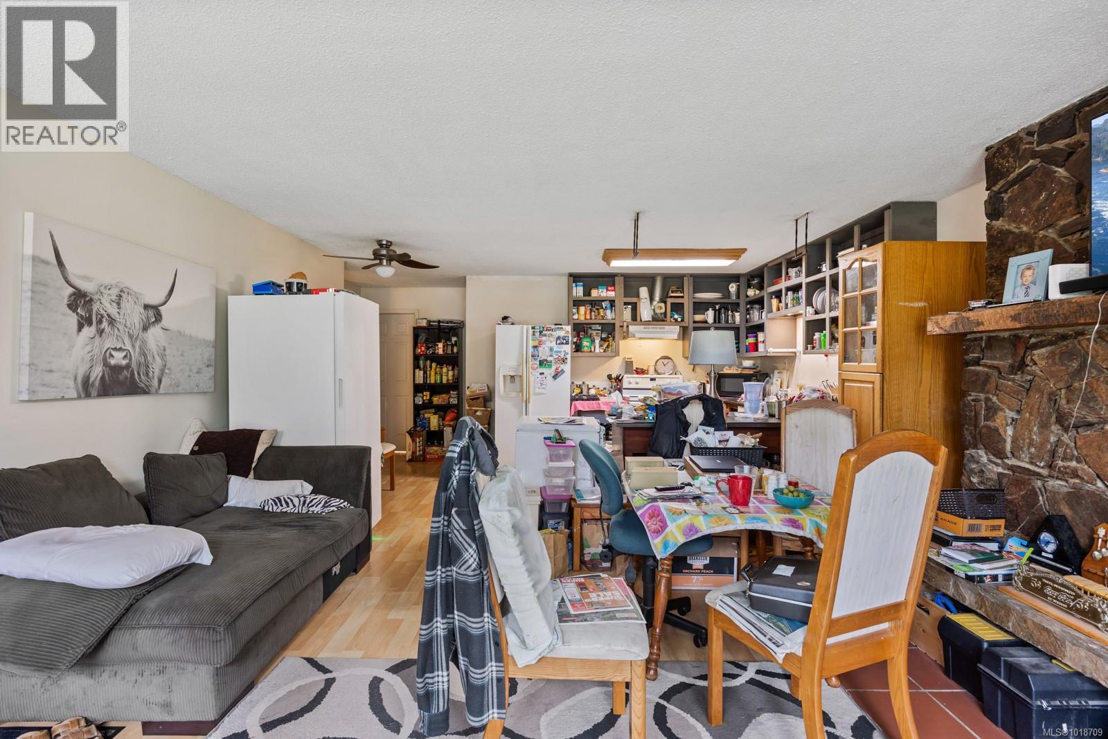 4792 Lewis Rd, Campbell River