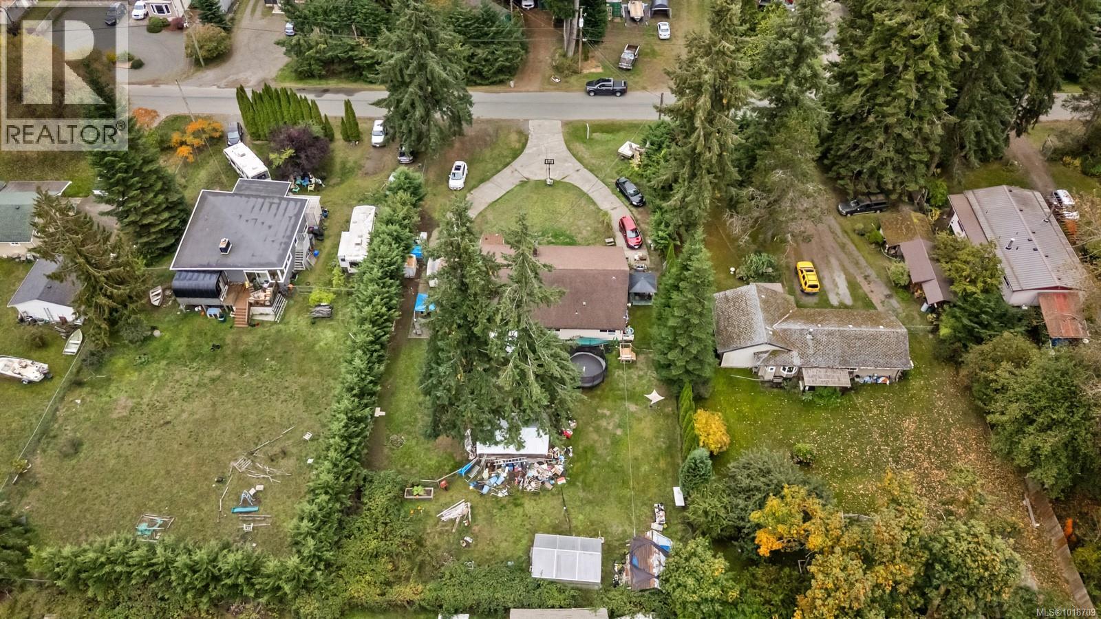 4792 Lewis Rd, Campbell River