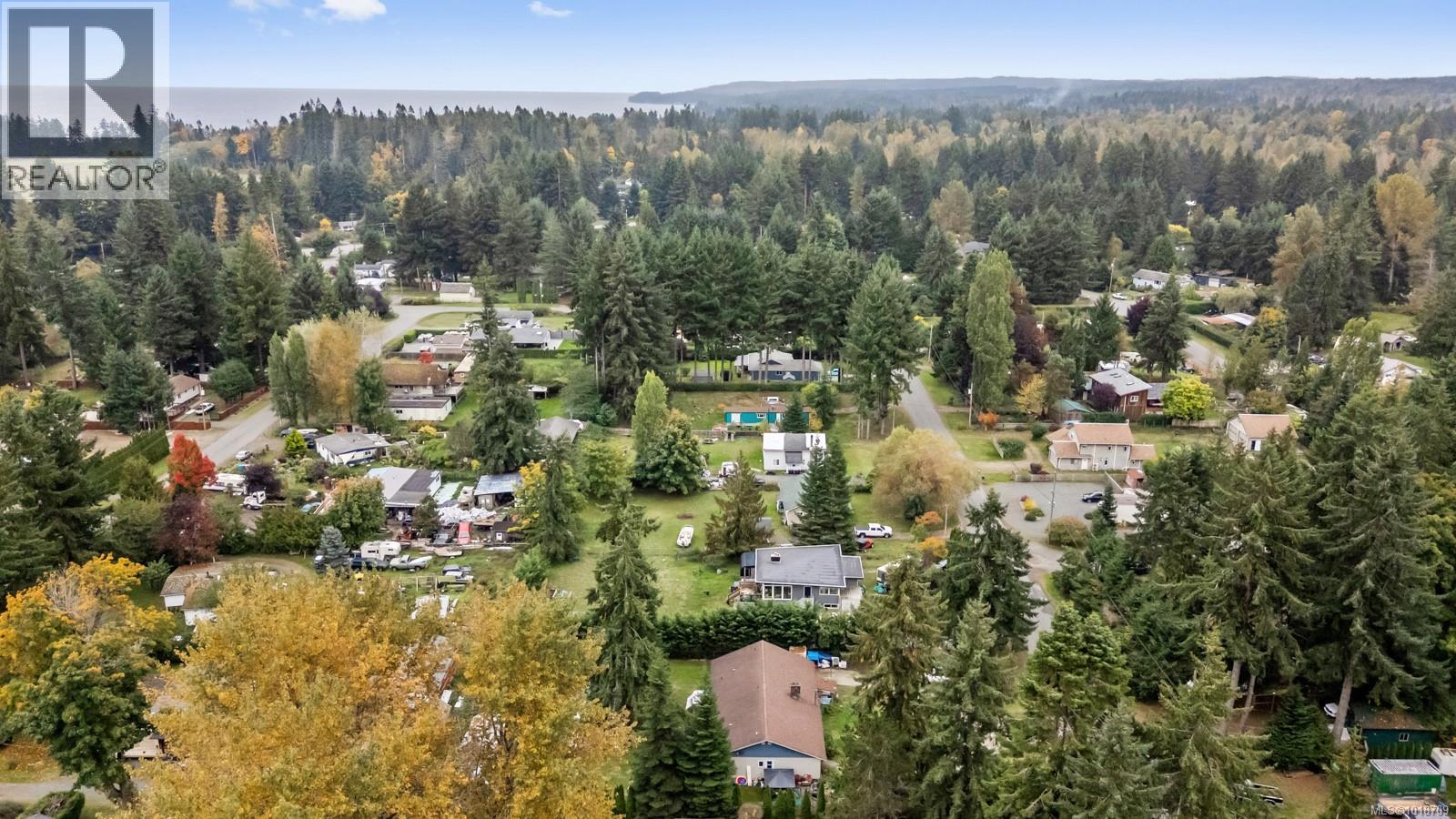 4792 Lewis Rd, Campbell River