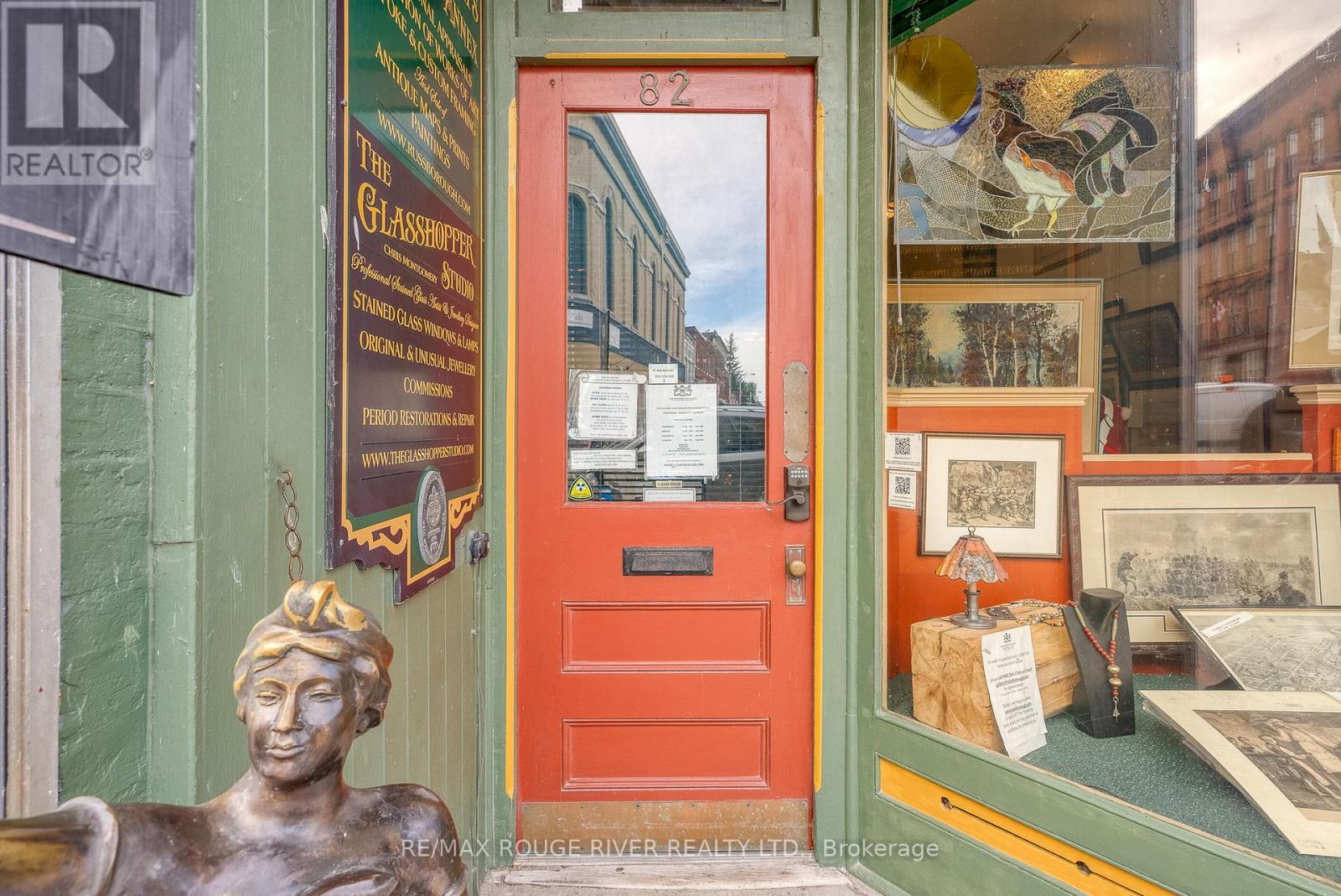 82 WALTON STREET - 3