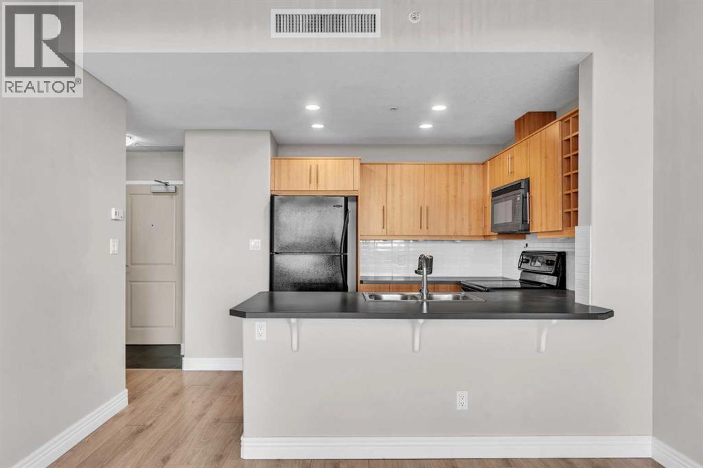 Single Family House for Sale in   Spruce Place SW Spruce Cliff Calgary 