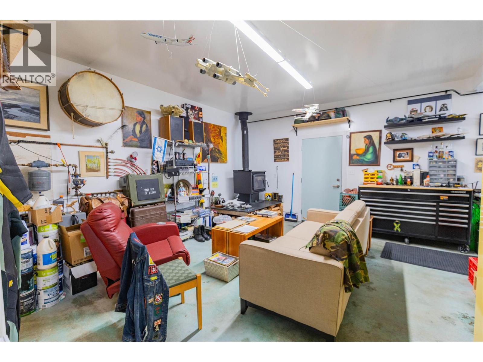  4037 Santa Road, Scotch Creek