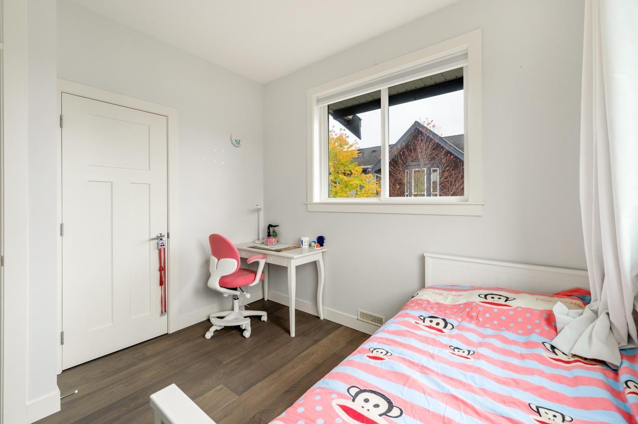 23 15977 26 AVENUE, Surrey