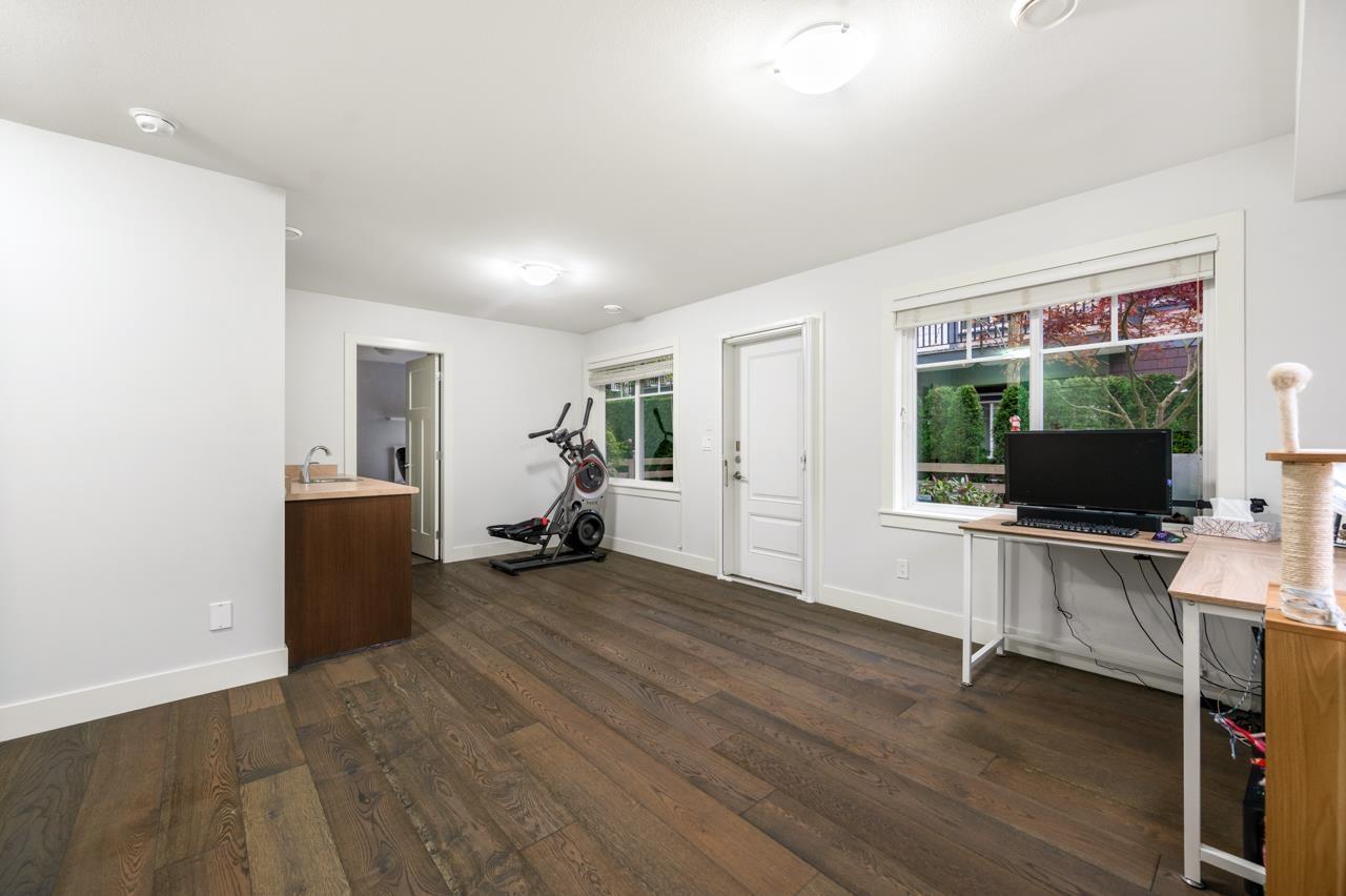 23 15977 26 AVENUE, Surrey