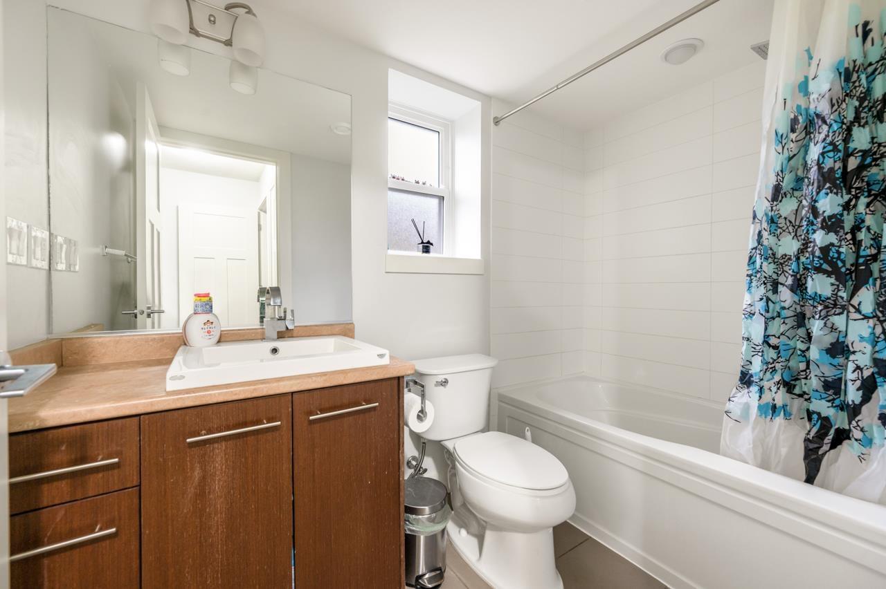 23 15977 26 AVENUE, Surrey