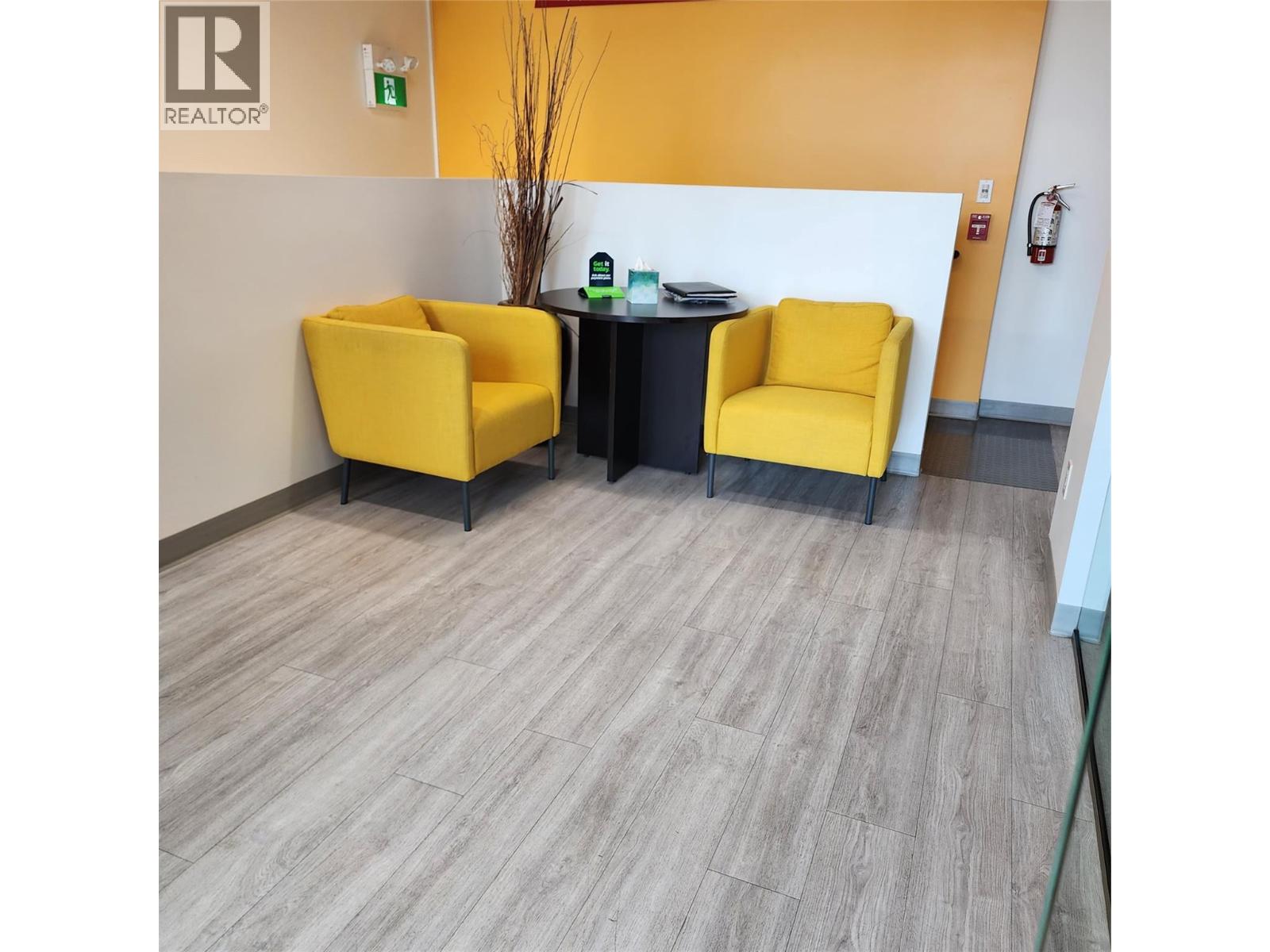 205 1625 Dilworth Drive, Kelowna