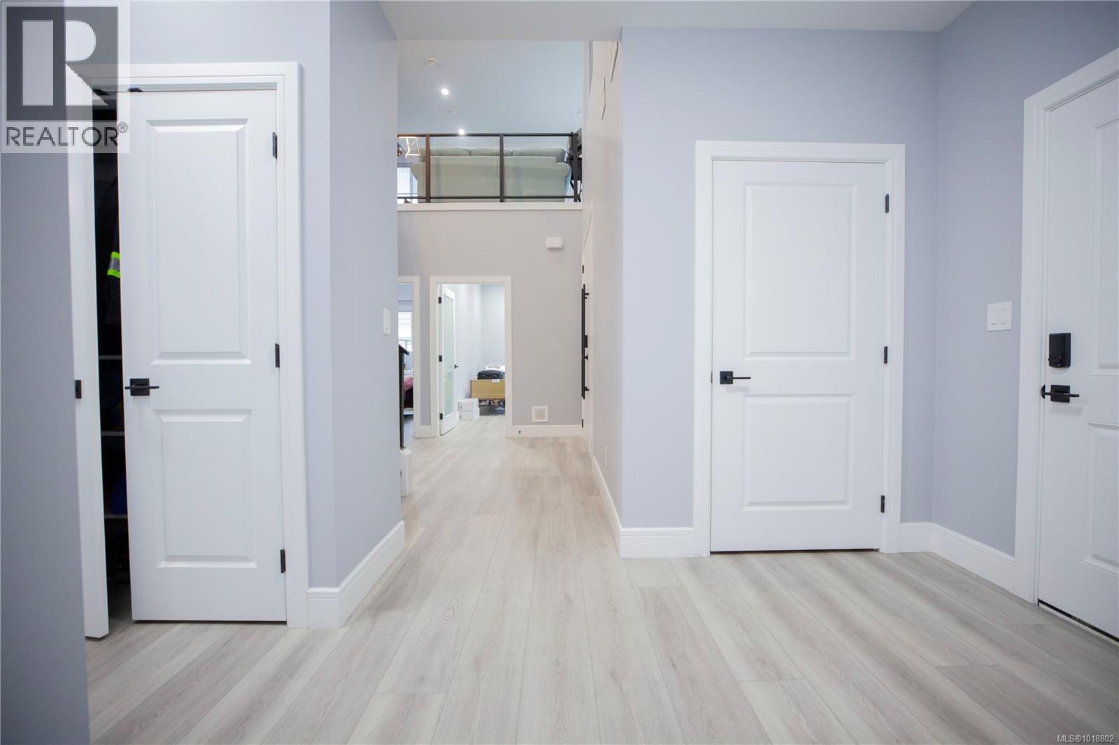  741 Snowdrop Avenue, Saanich