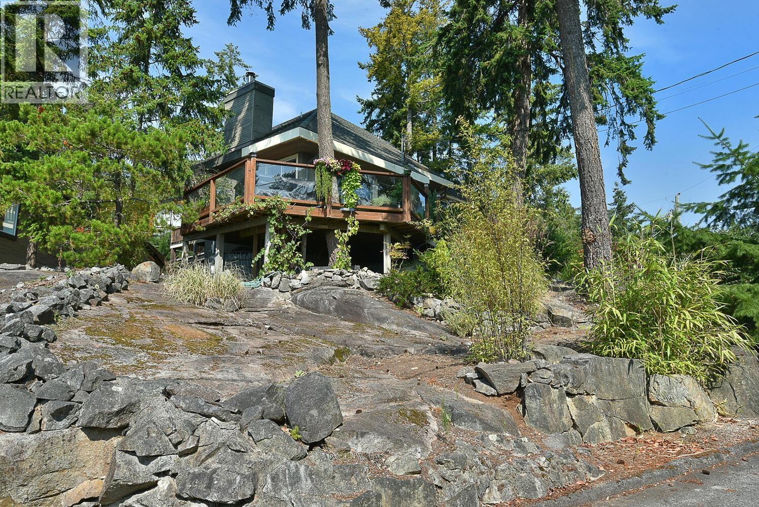 9196 TRUMAN ROAD, Halfmoon Bay