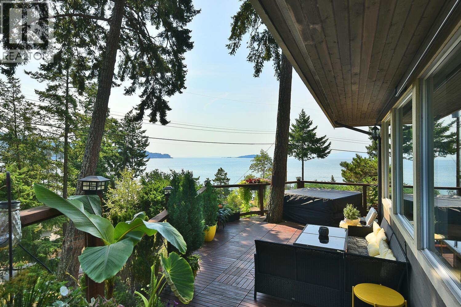 9196 TRUMAN ROAD, Halfmoon Bay