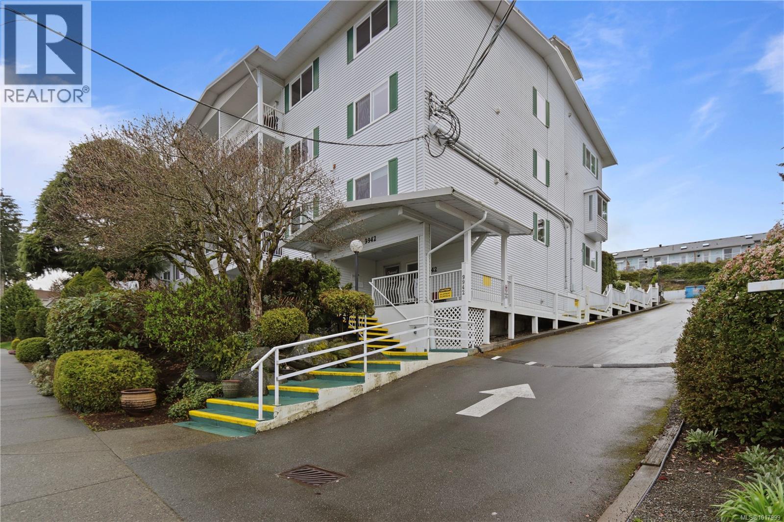 407 9942 Daniel St, Chemainus