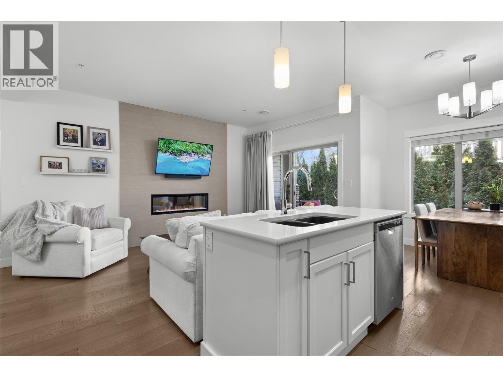 9563 Jensen Road Unit# 202, Lake Country