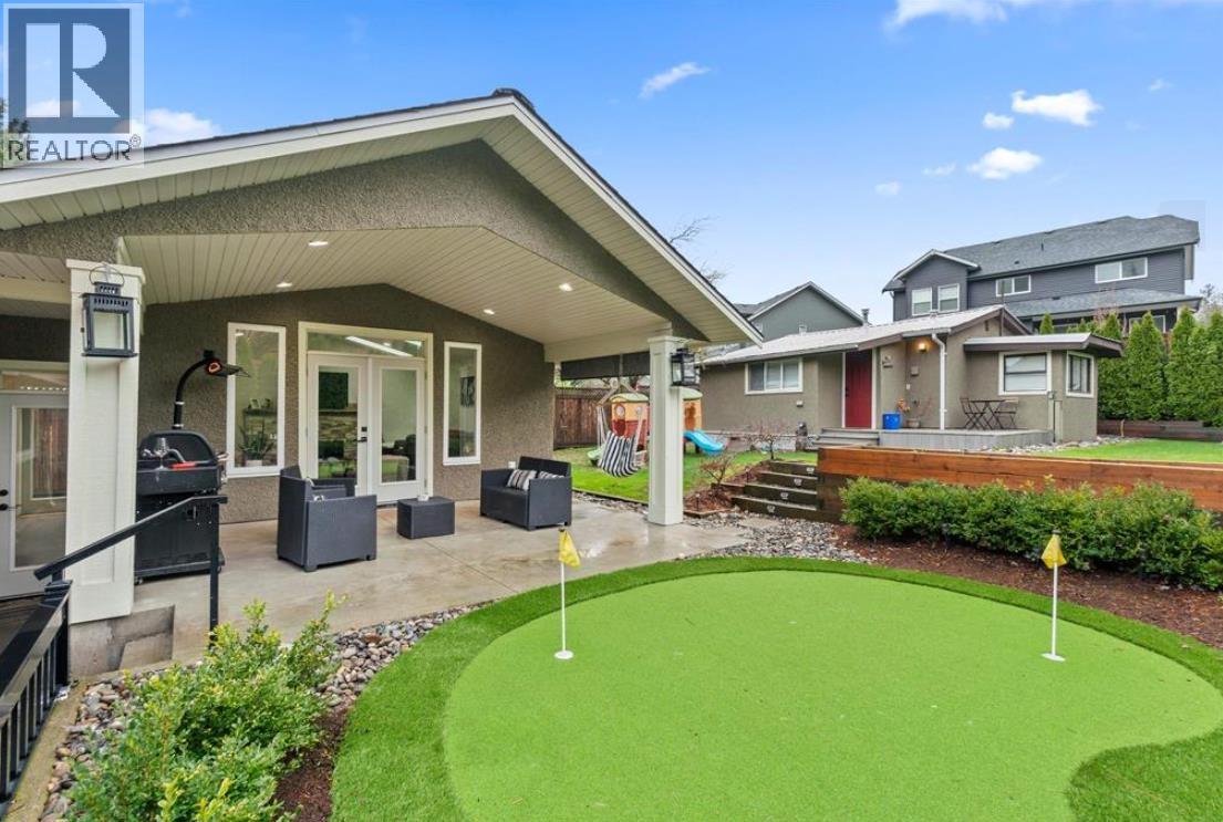 House in Maple Ridge - Image 13