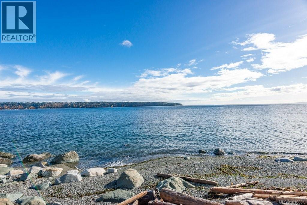 1204 27 Island Hwy S, Campbell River