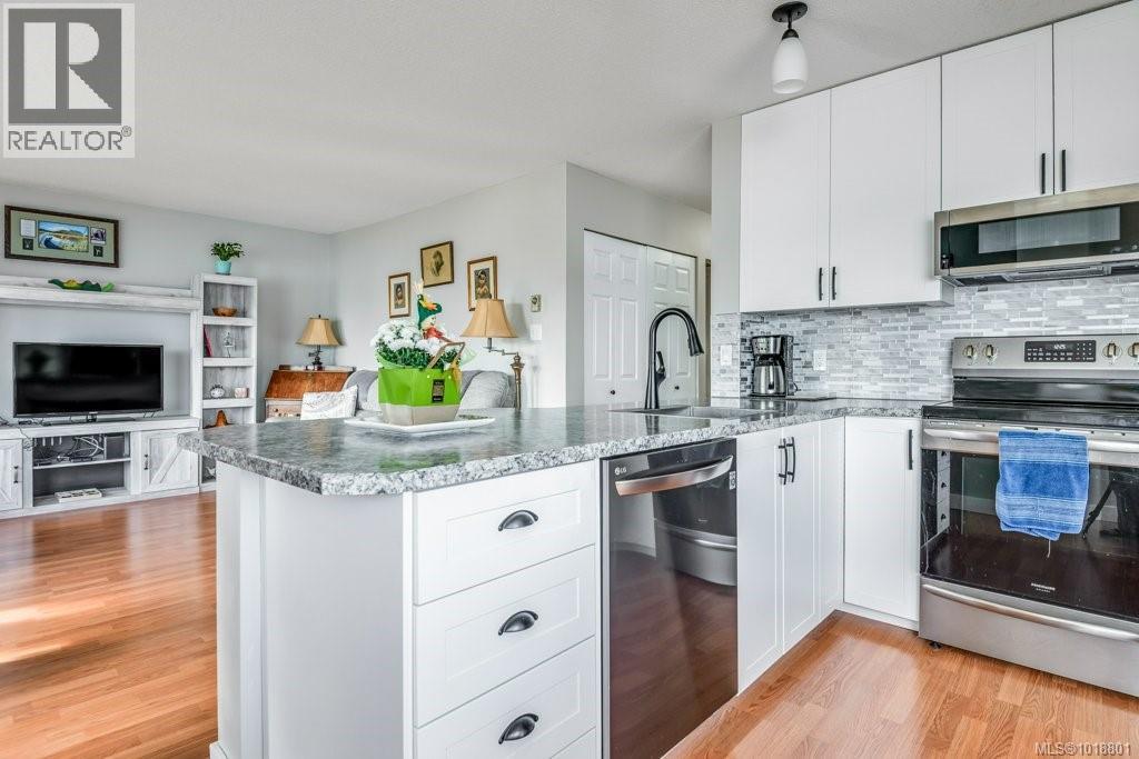 1204 27 Island Hwy S, Campbell River