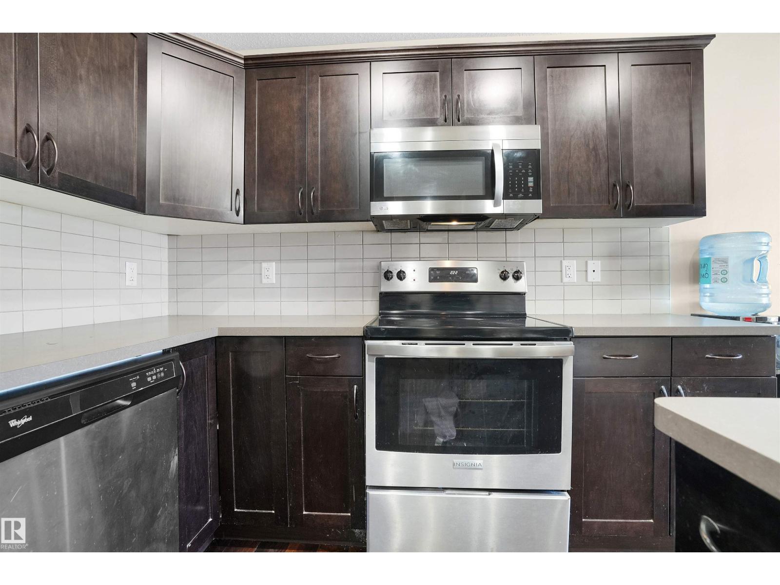 1442 33A Street NW NW, Edmonton