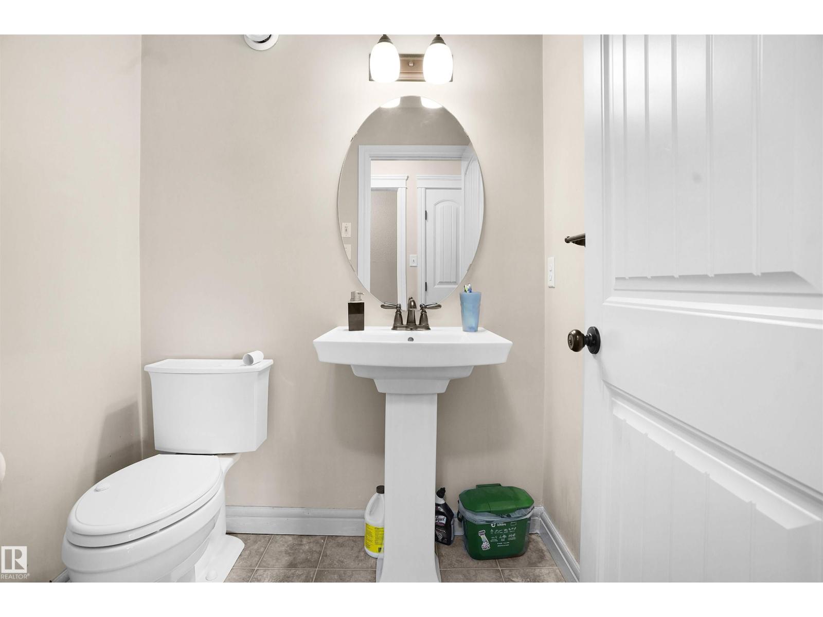 1442 33A Street NW NW, Edmonton