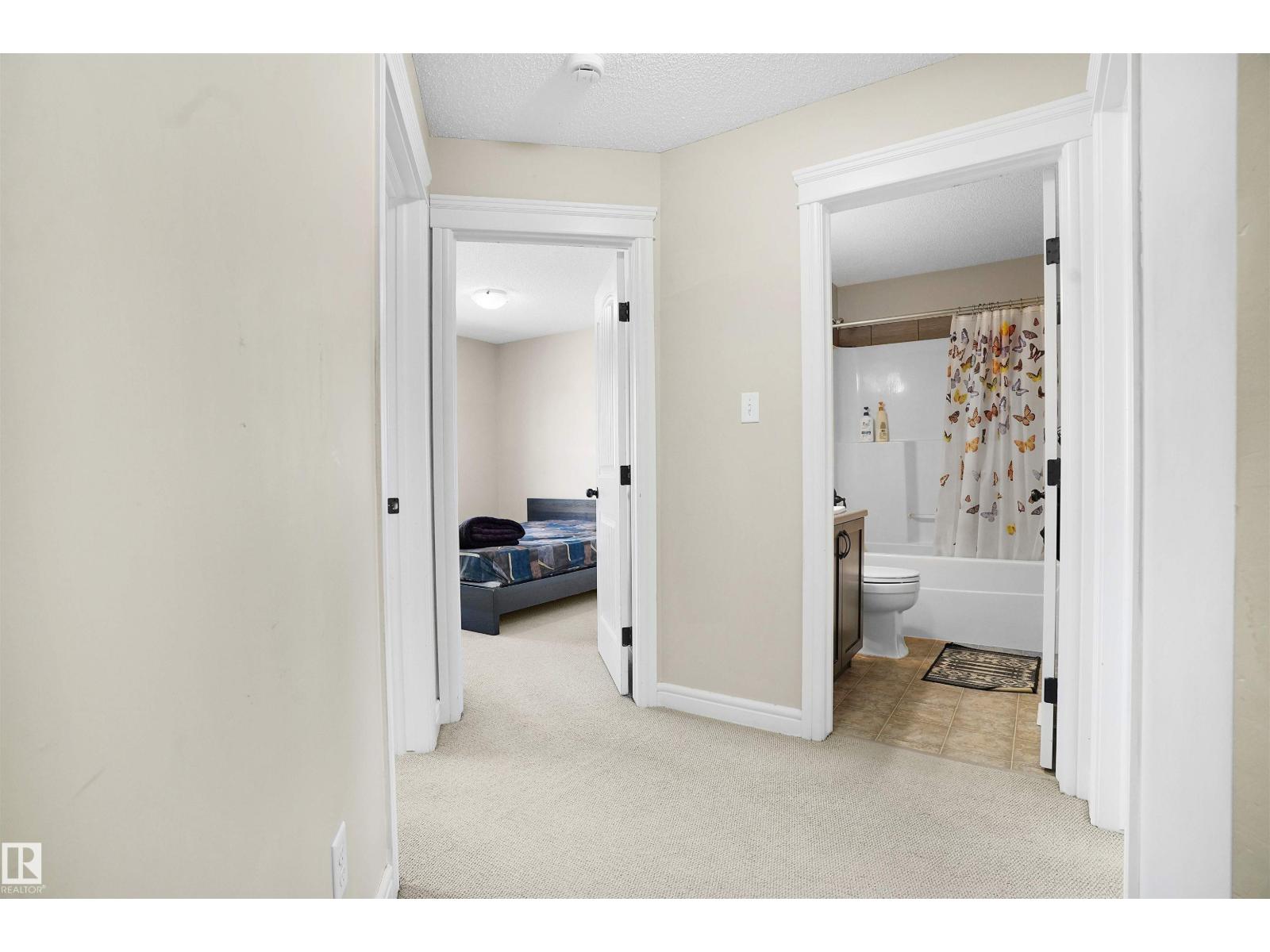 1442 33A Street NW NW, Edmonton