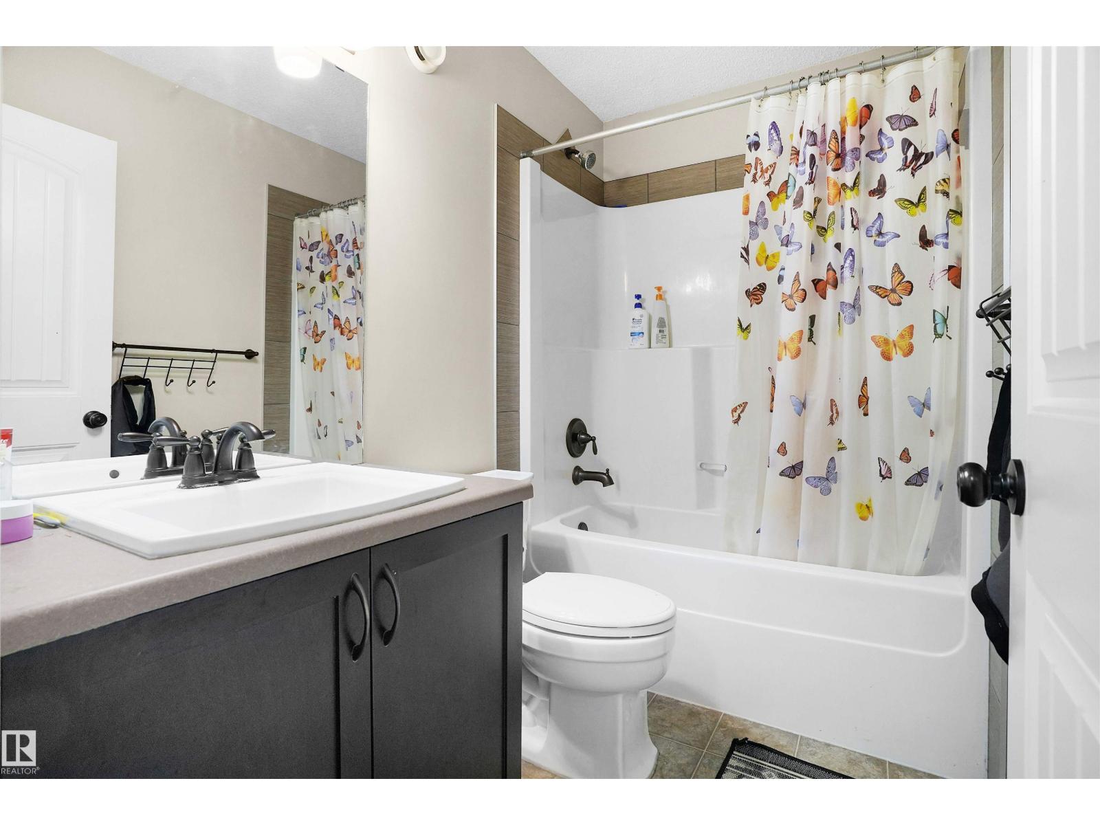 1442 33A Street NW NW, Edmonton