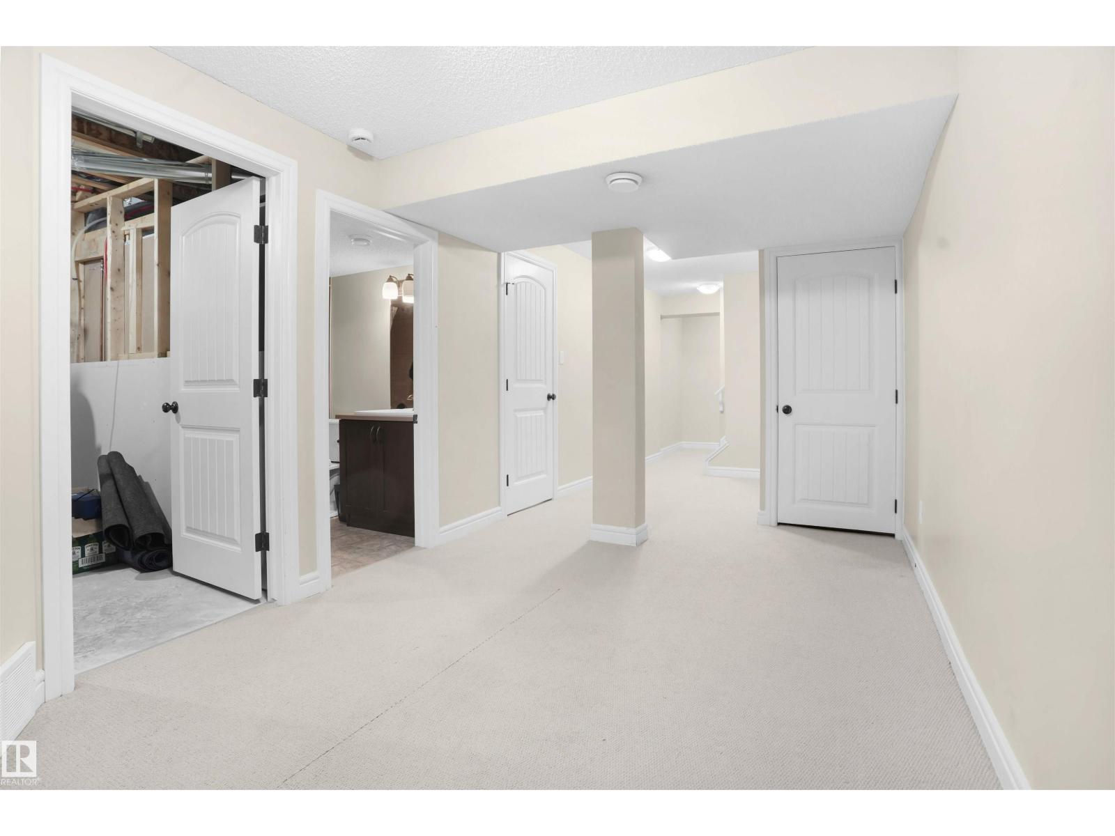 1442 33A Street NW NW, Edmonton