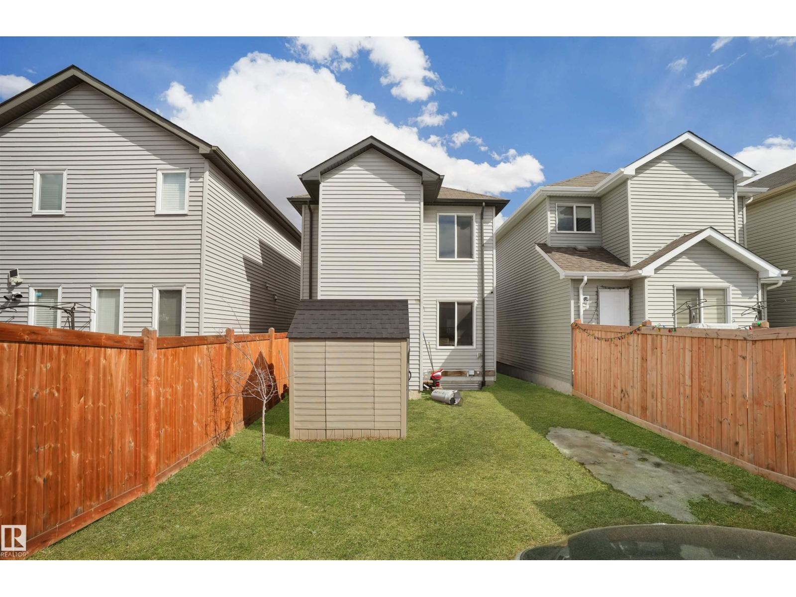 1442 33A Street NW NW, Edmonton