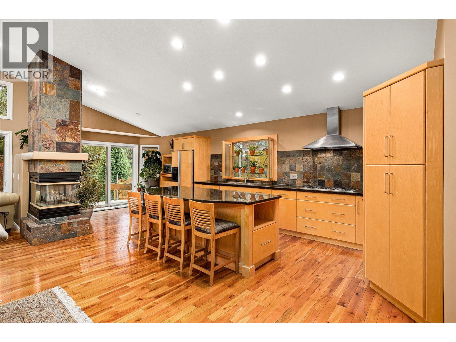  3929 Gallaghers Circle, Kelowna