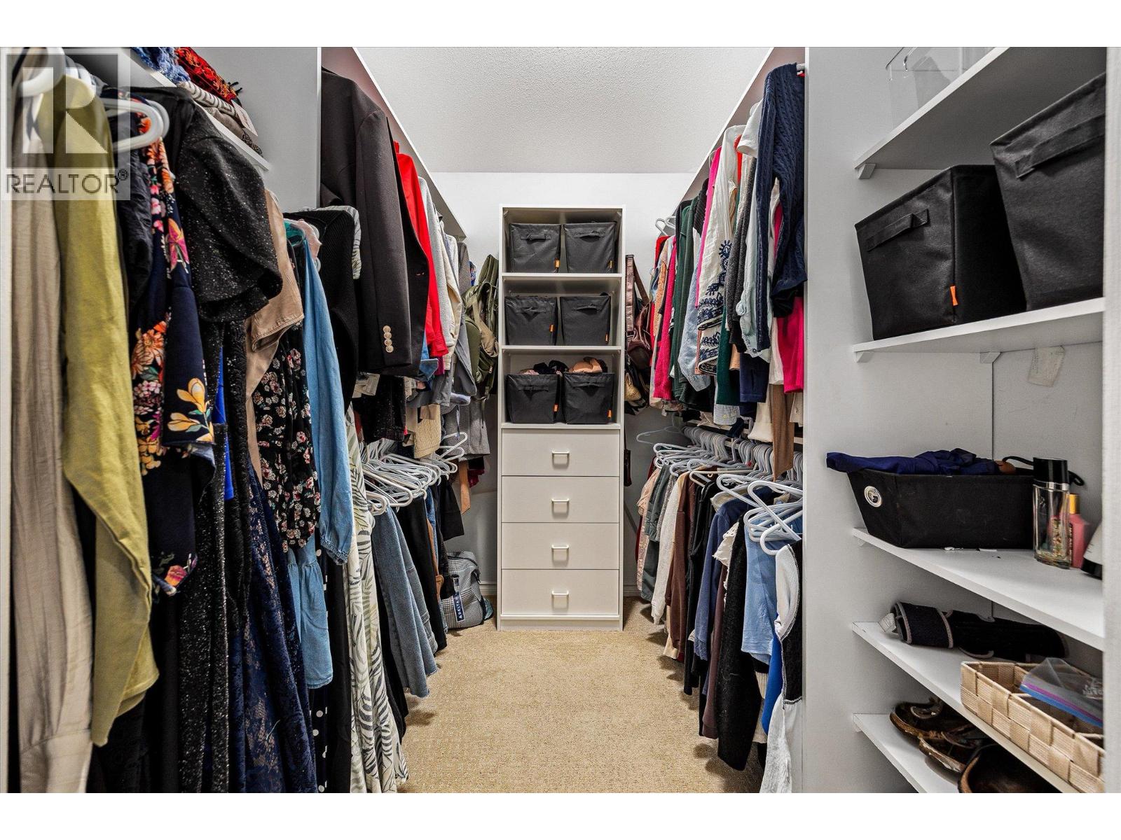  3929 Gallaghers Circle, Kelowna