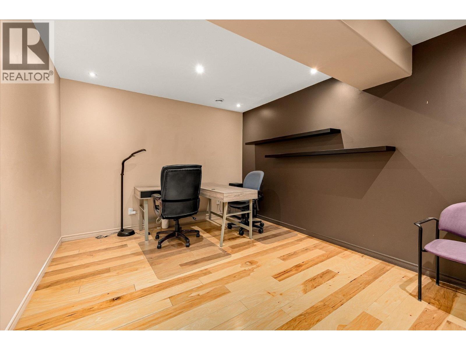  3929 Gallaghers Circle, Kelowna