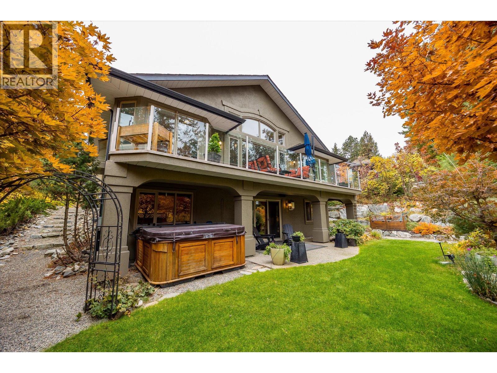  3929 Gallaghers Circle, Kelowna