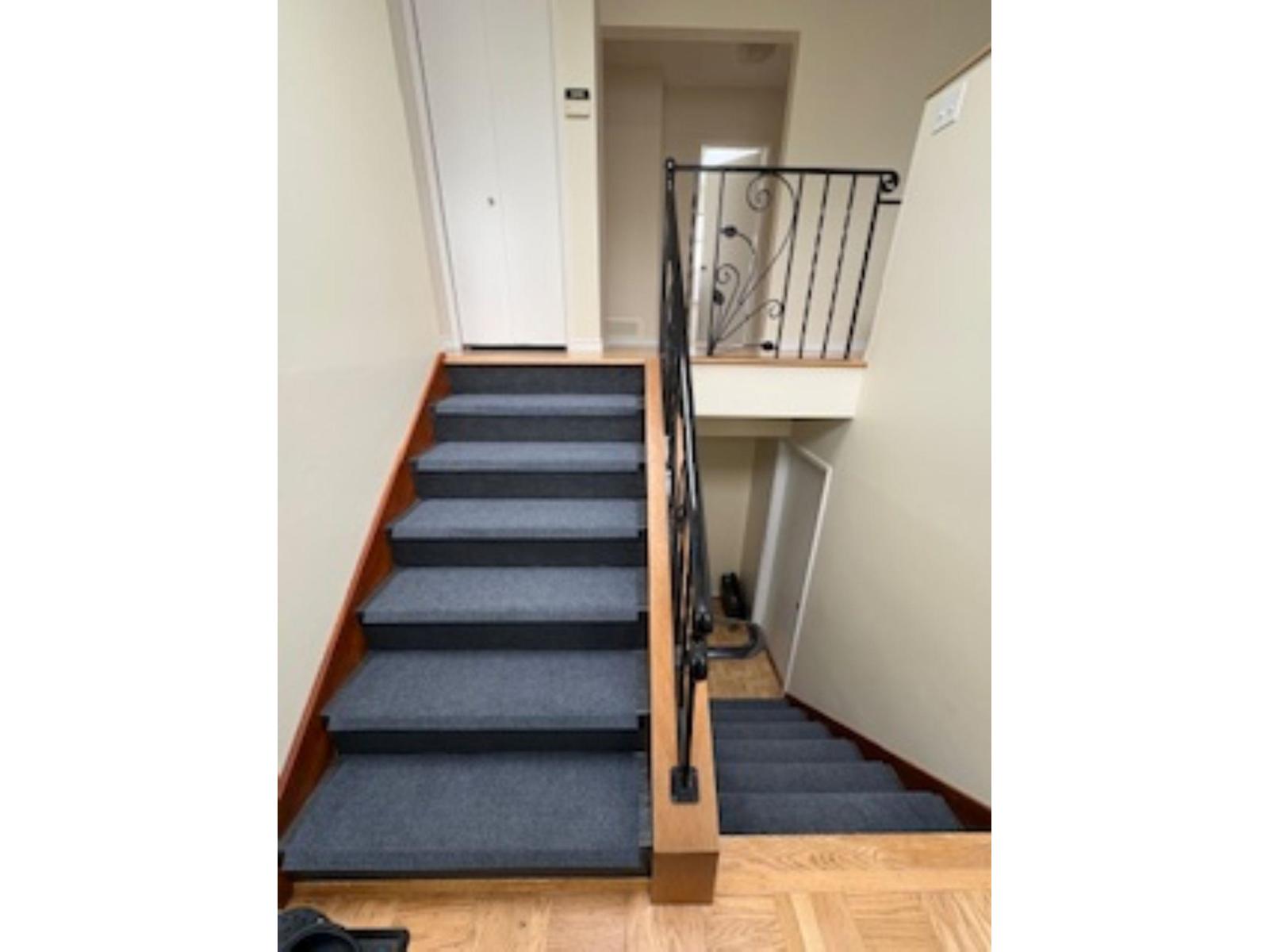 15568 THRIFT, White Rock