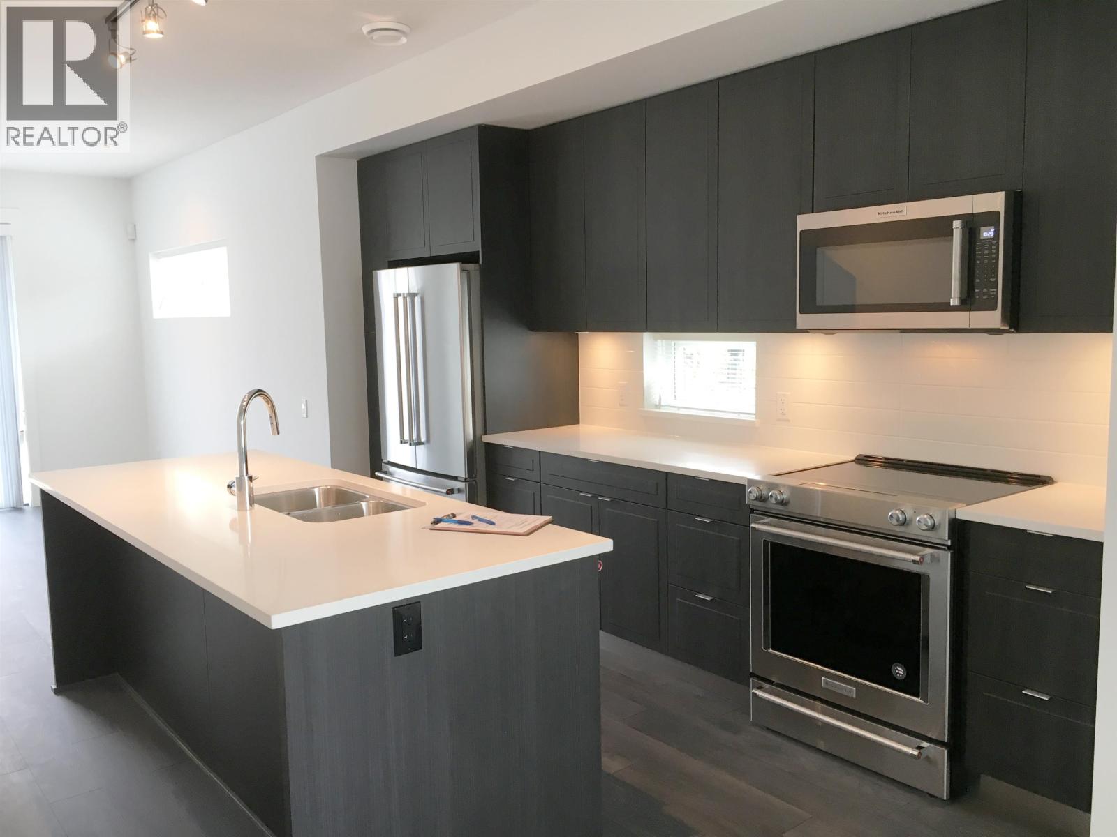 1 2371 RANGER LANE, Port Coquitlam