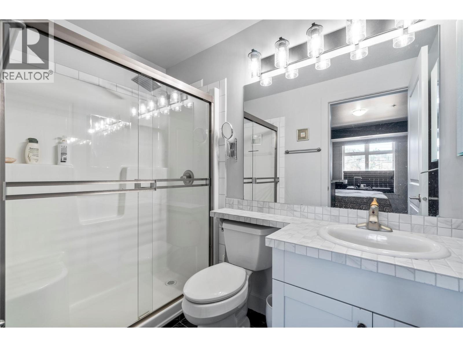 102 611 Shuswap Street Southwest, Salmon Arm