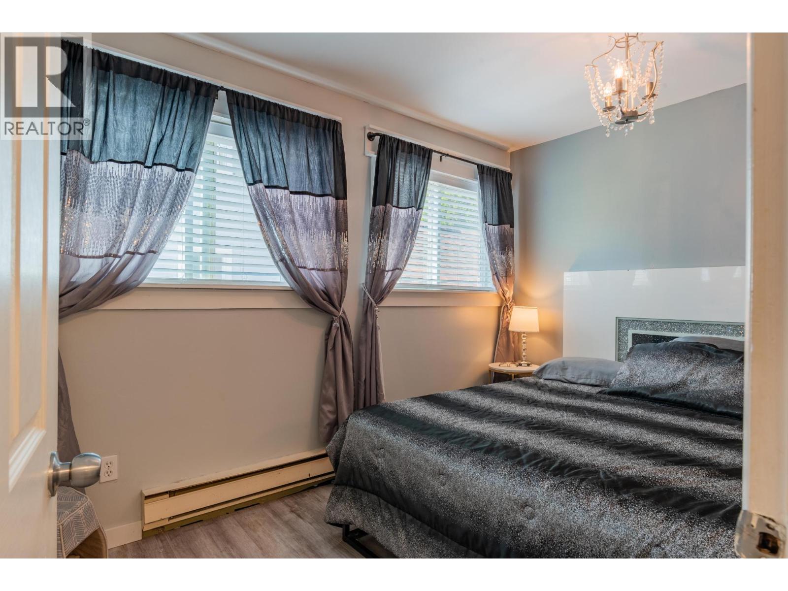 2194 SIXTH Avenue, Trail