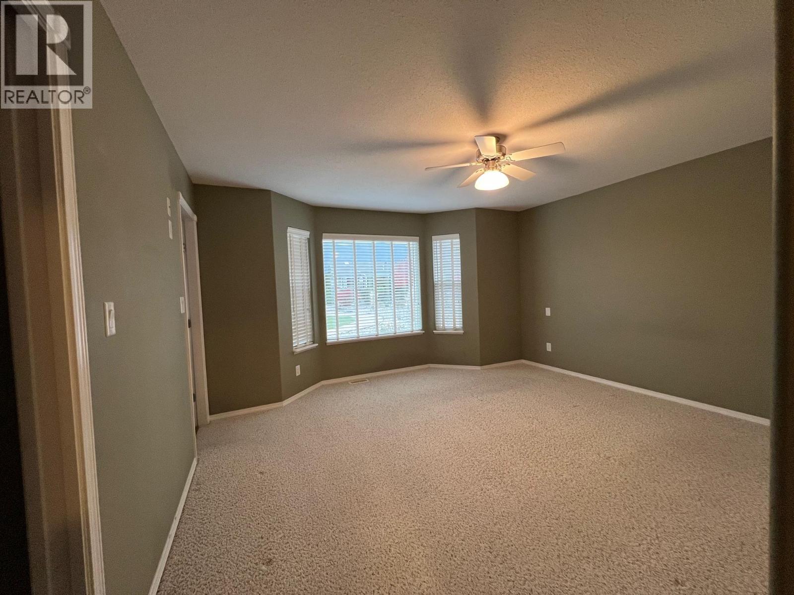 430 4 Street - 11