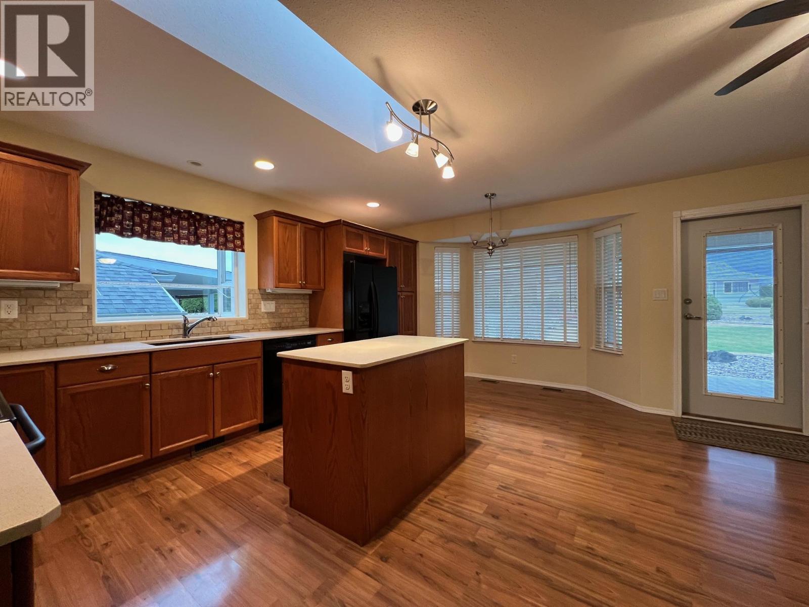 430 4 Street - 9