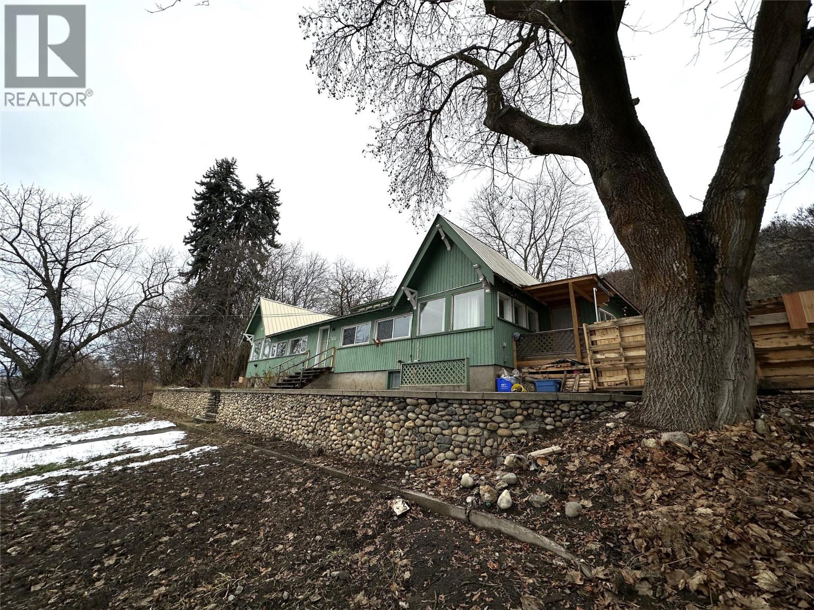 7652/7626 Old Kamloops Road, Vernon