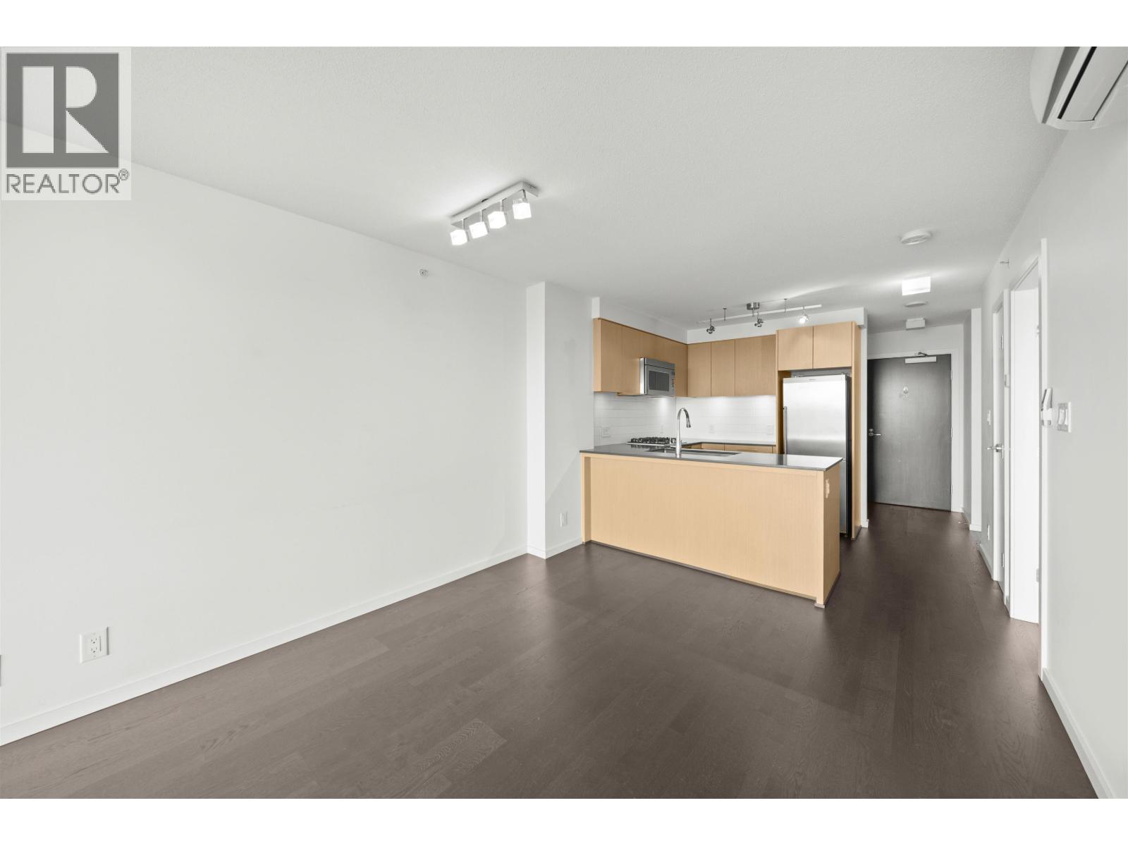 #1011-7988 ACKROYD Road, Richmond