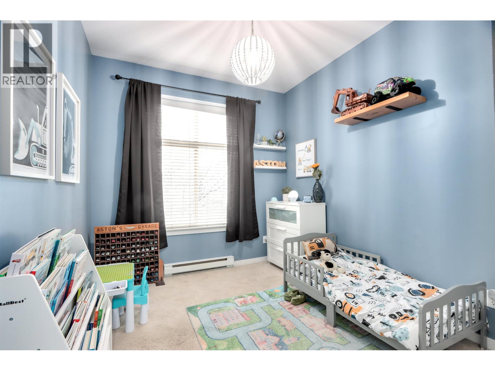 303 2336 WHYTE AVENUE, Port Coquitlam